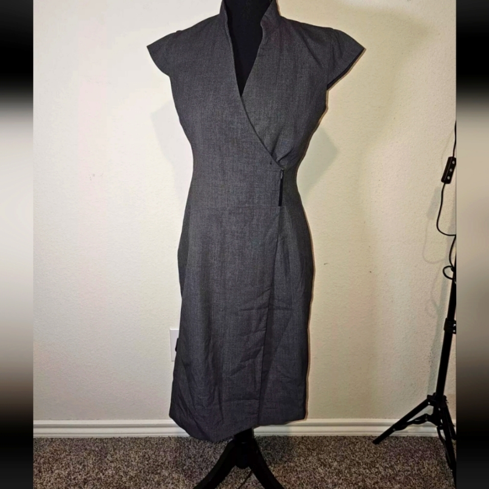 Calvin Klein Charcoal Wrap Dress Cap Sleeve V-Neck Size 2